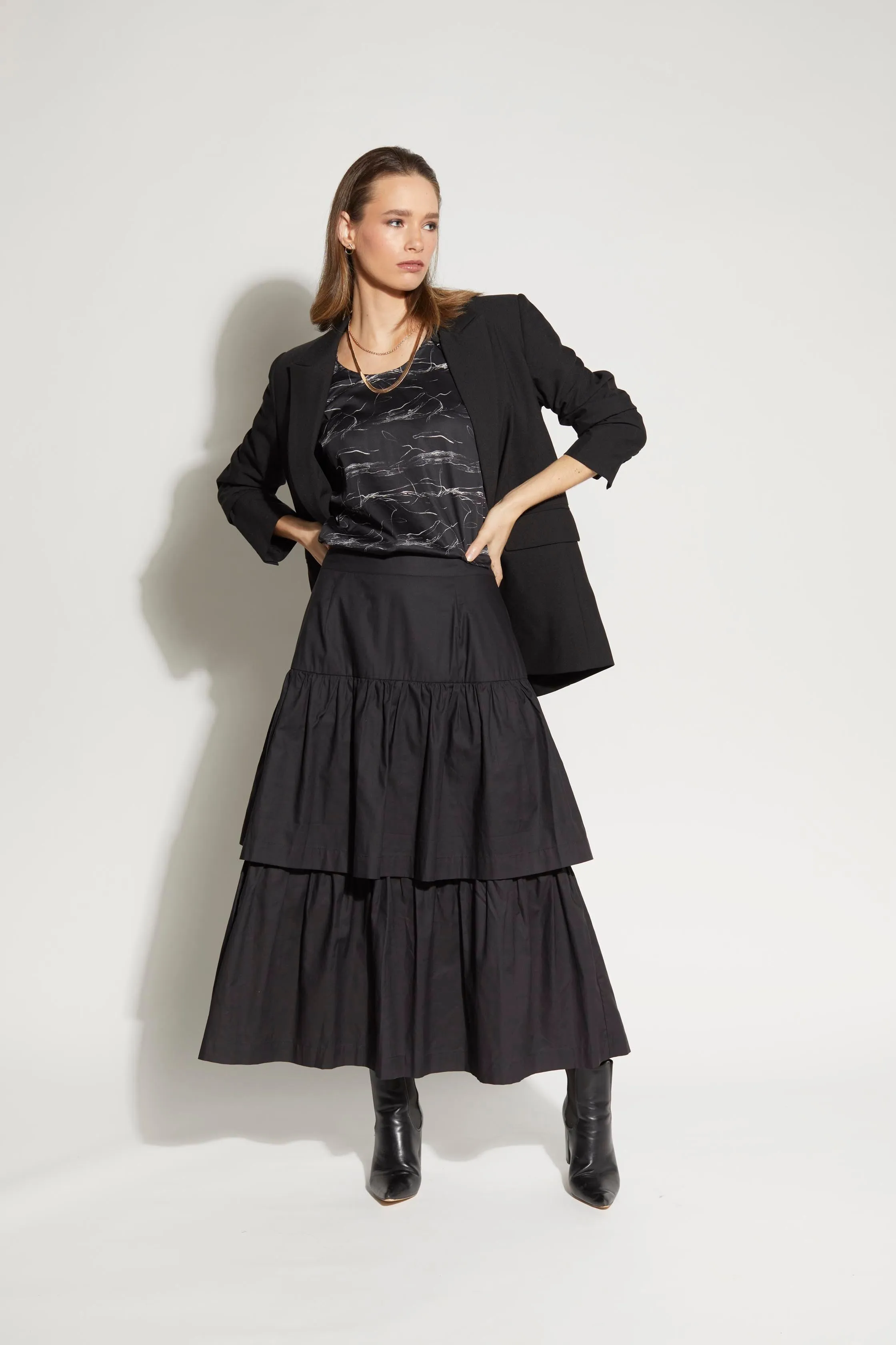 5058L - North Blazer - Black