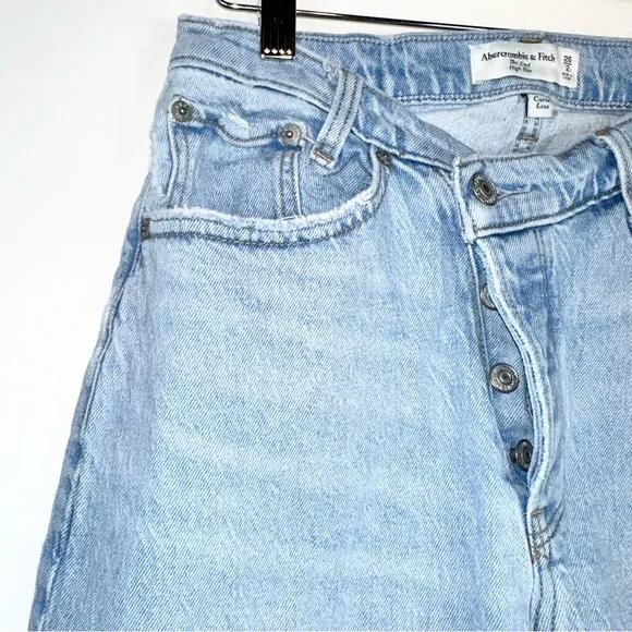 Abercrombie &amp; Fitch Curve Love High Rise Dad Jeans In Light Blue Wash 26 Short