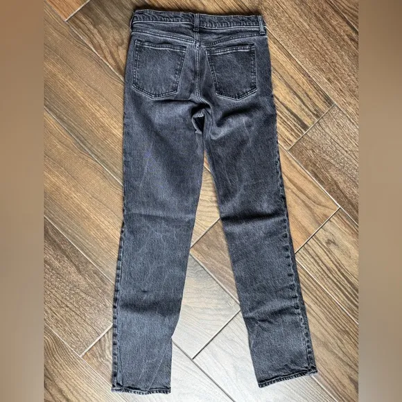 Abercrombie Mid Rise 90s Straight Jean