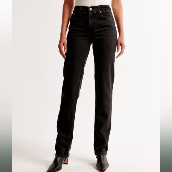 Abercrombie Mid Rise 90s Straight Jean
