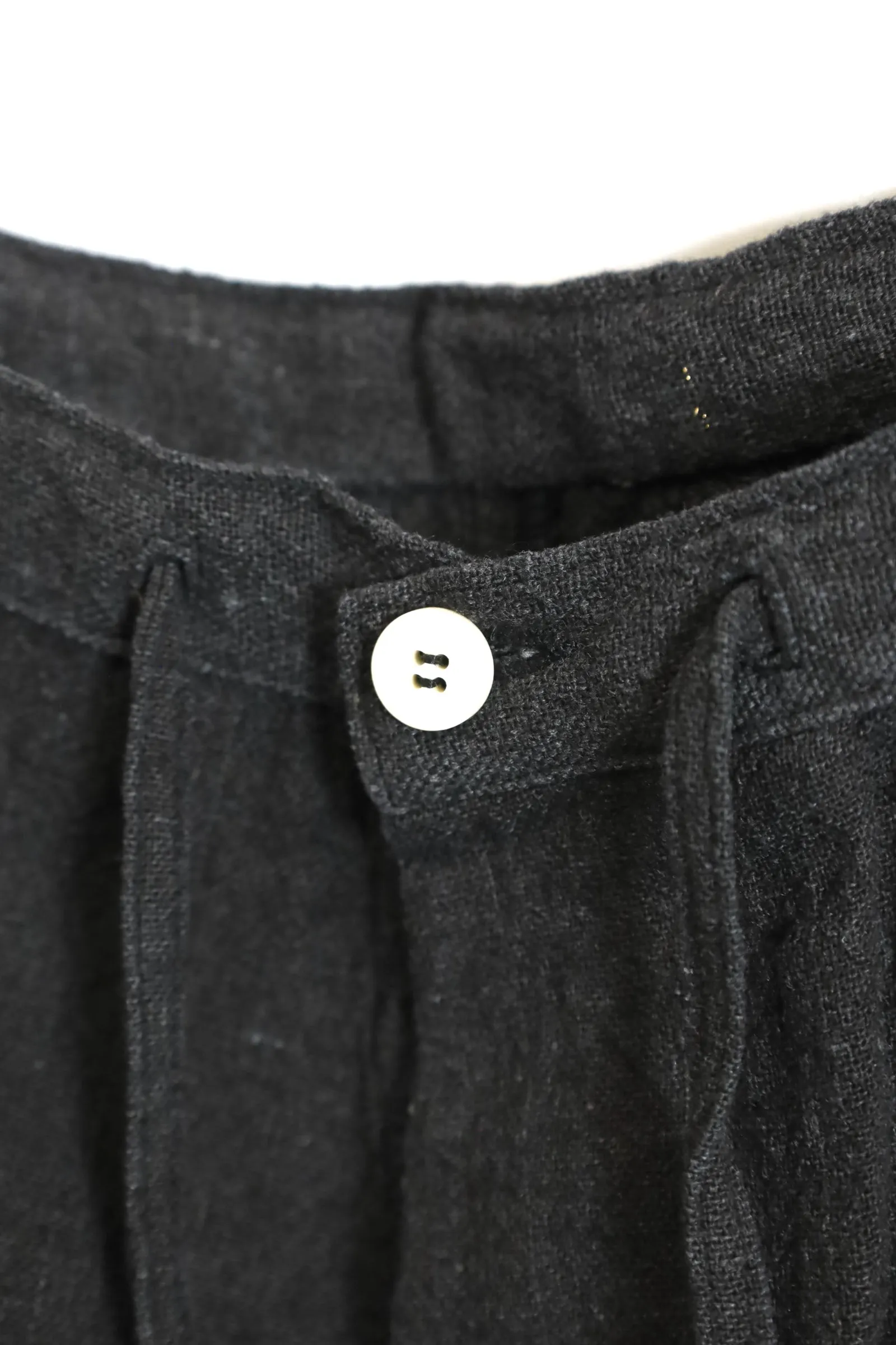 alvana / Handspun hemp easy Shorts- Ink Black