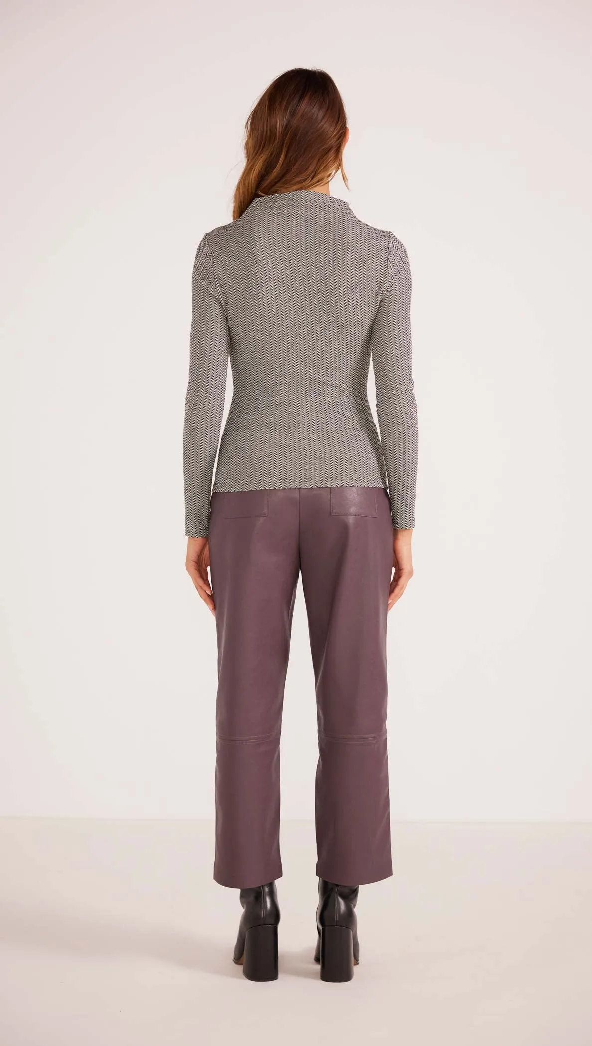 Astra Loong Sleeve Top