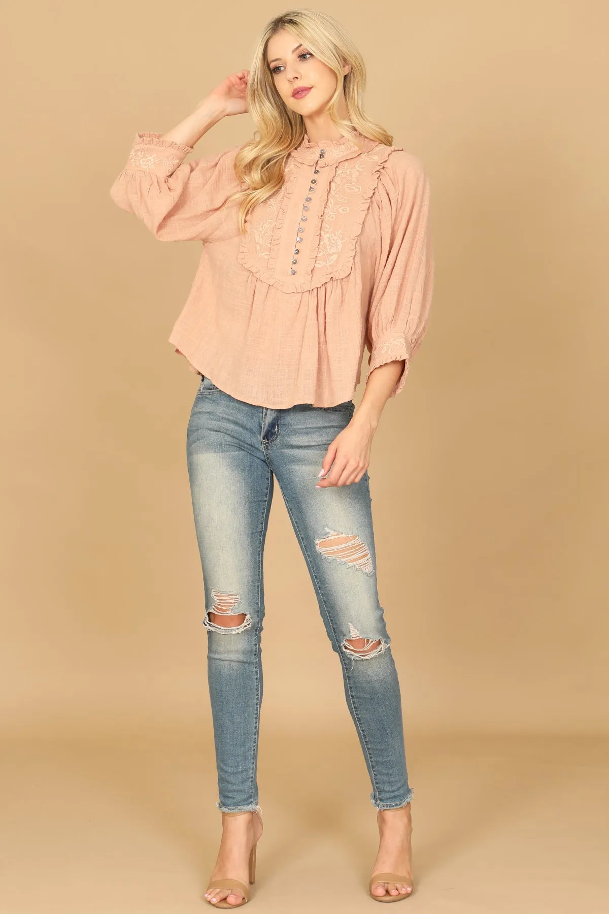 BIB NECK FLORAL PATCH PUFF SLEEVE SOLID TOP