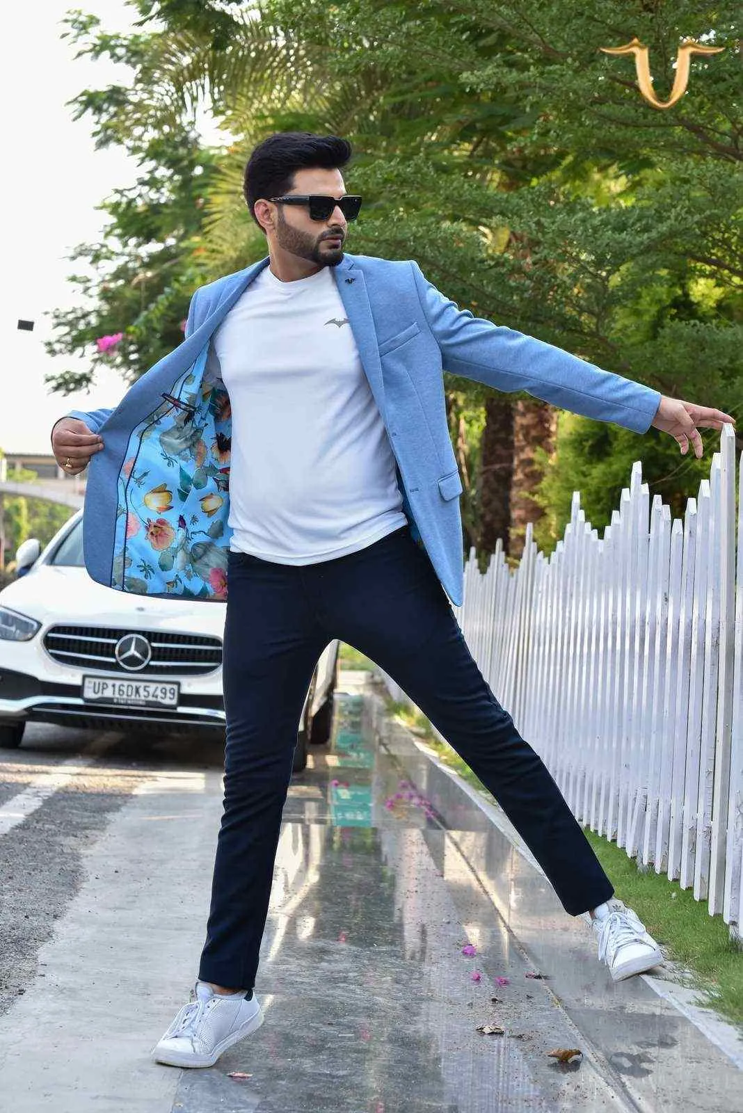 Blue Stretch Knitted Blazer