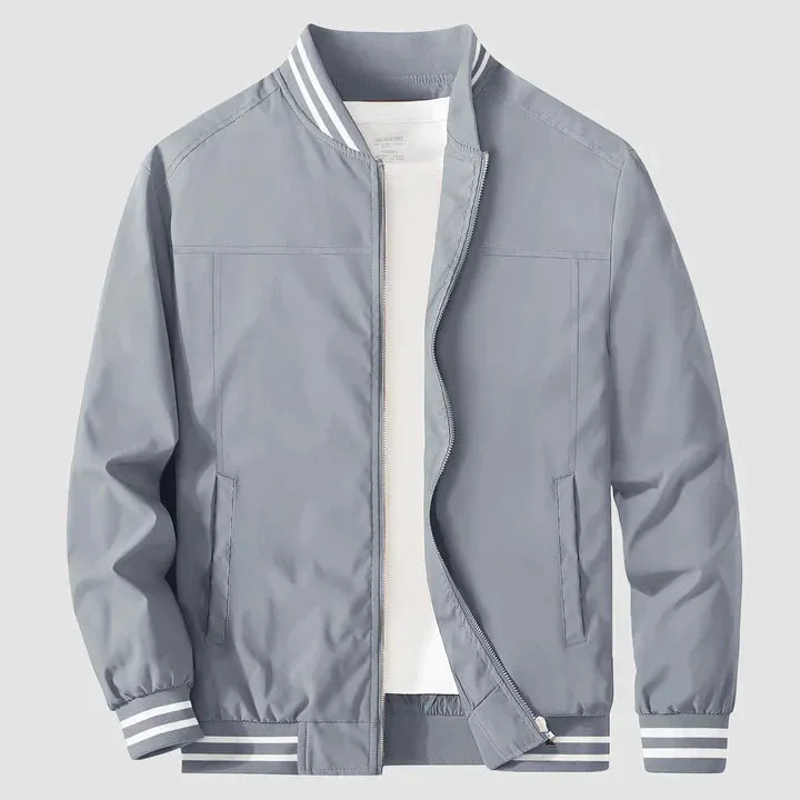 Breezeguard – lightweight wind jacket for men