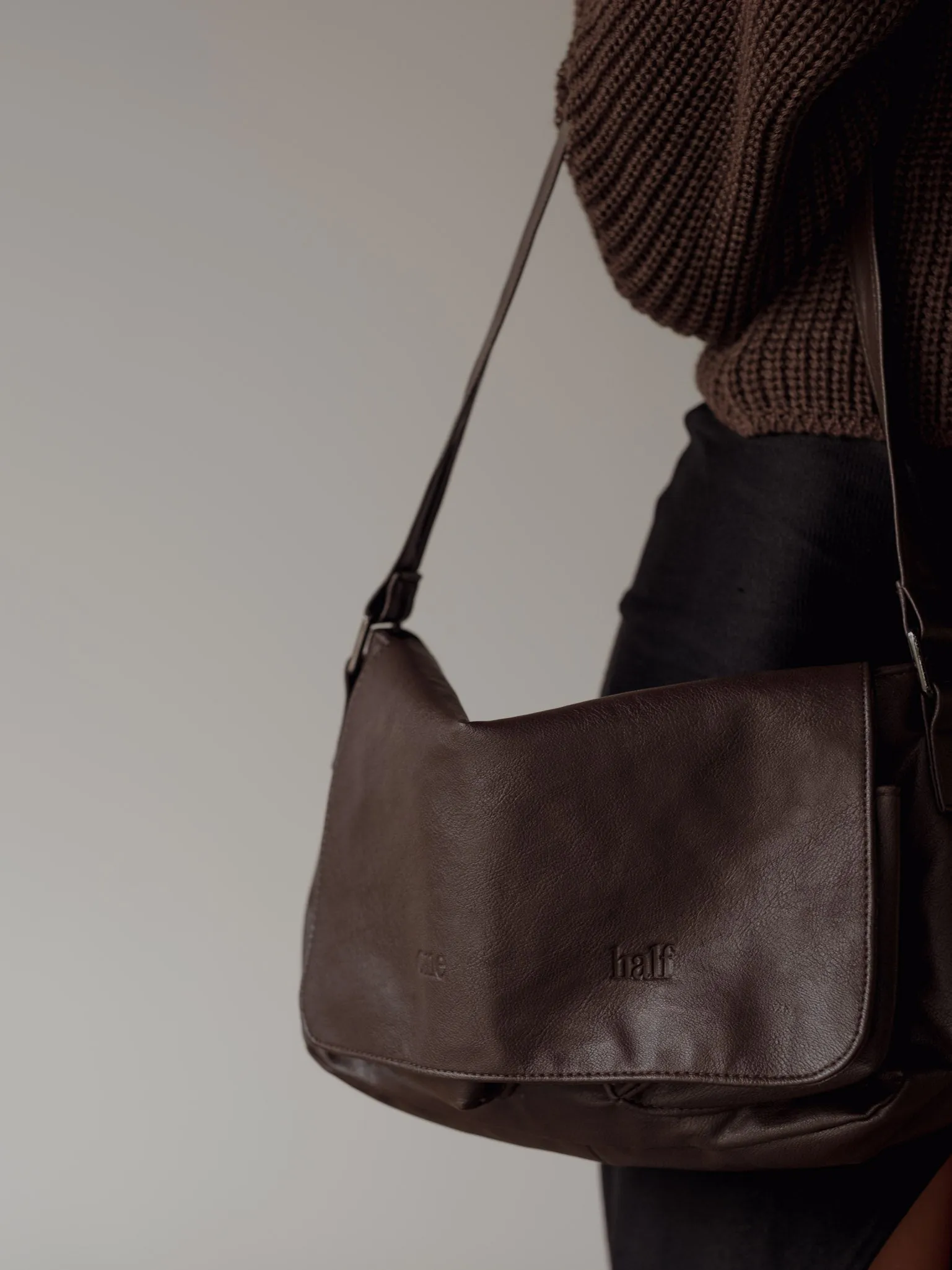 CARGO BAG  - ESPRESSO