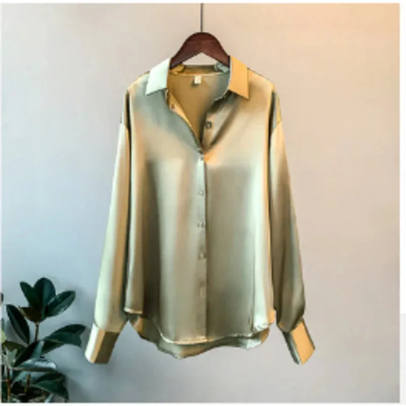 Carmina – Effortlessly Chic Women’s Casual Blouse