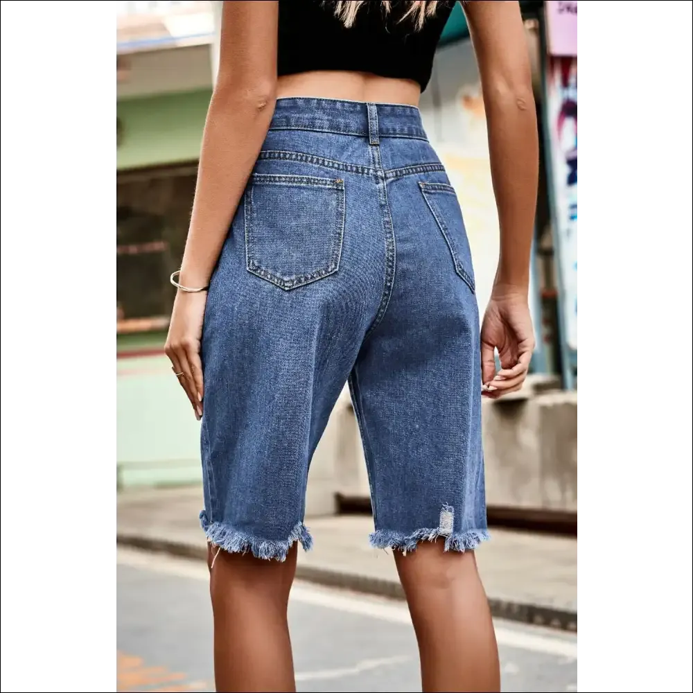 Chic Raw Hem High Waist Denim Shorts with Pockets