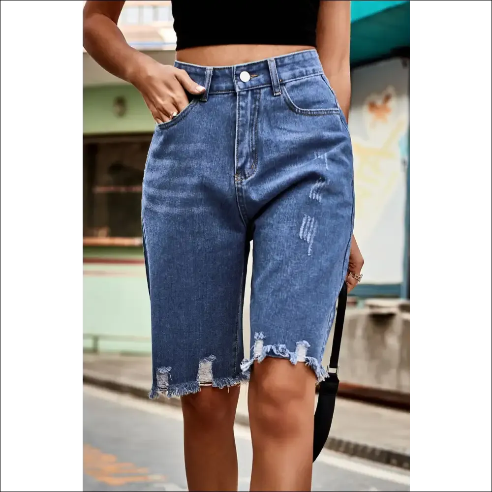 Chic Raw Hem High Waist Denim Shorts with Pockets