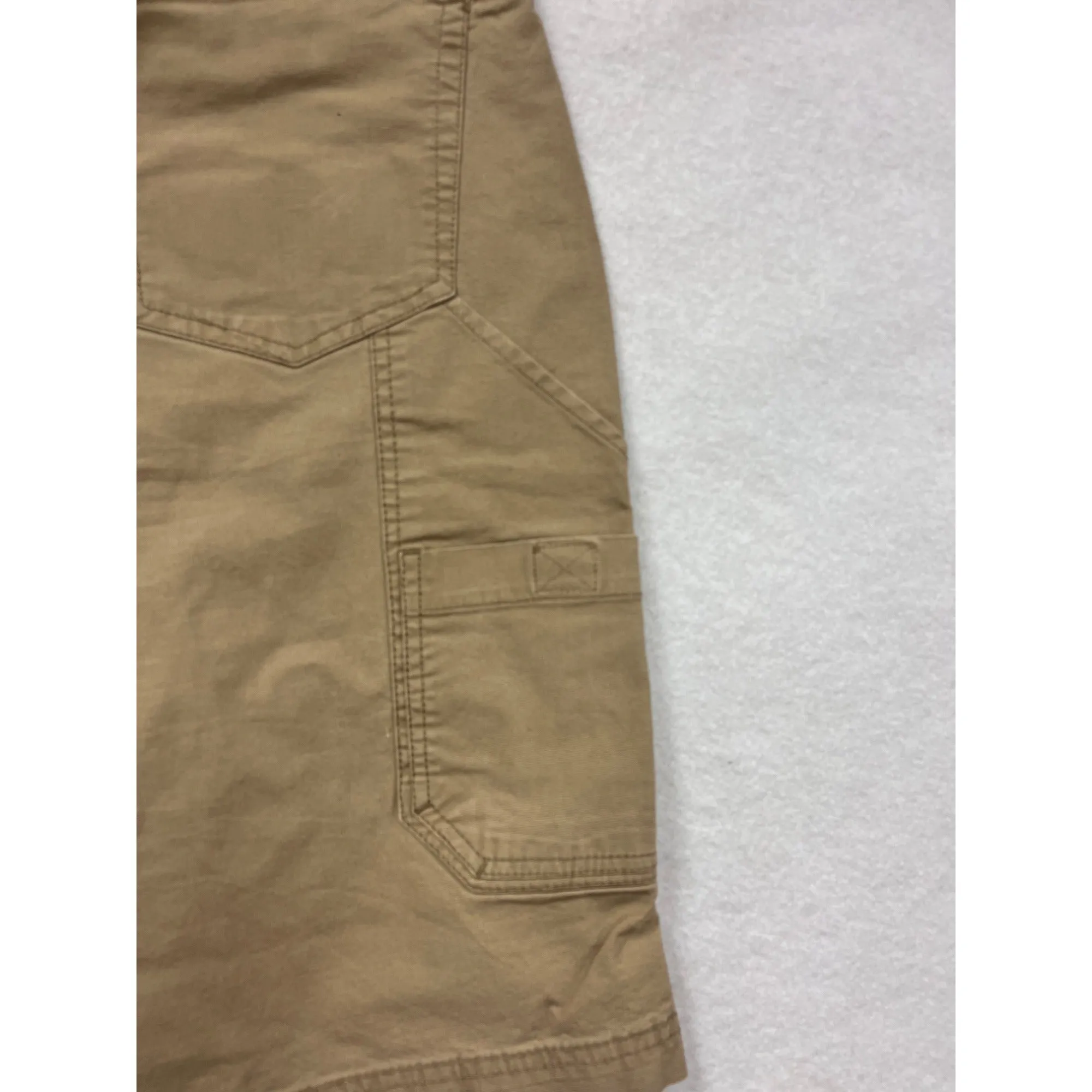 Clearwater Outfitters Mens Khaki Cargo Shorts Size 34W #6570