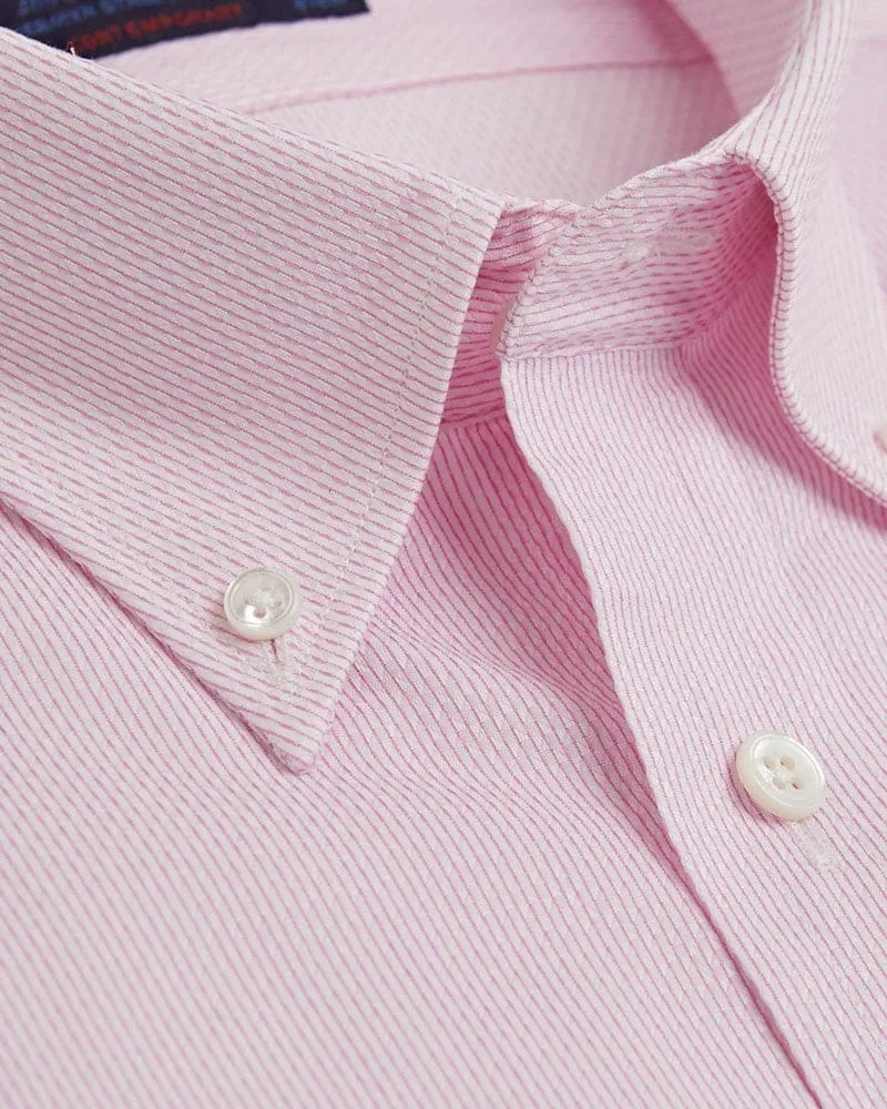 Contemporary Fit, Button Down Collar, 2 Button Cuff Shirt In White With Small Pink Triangles