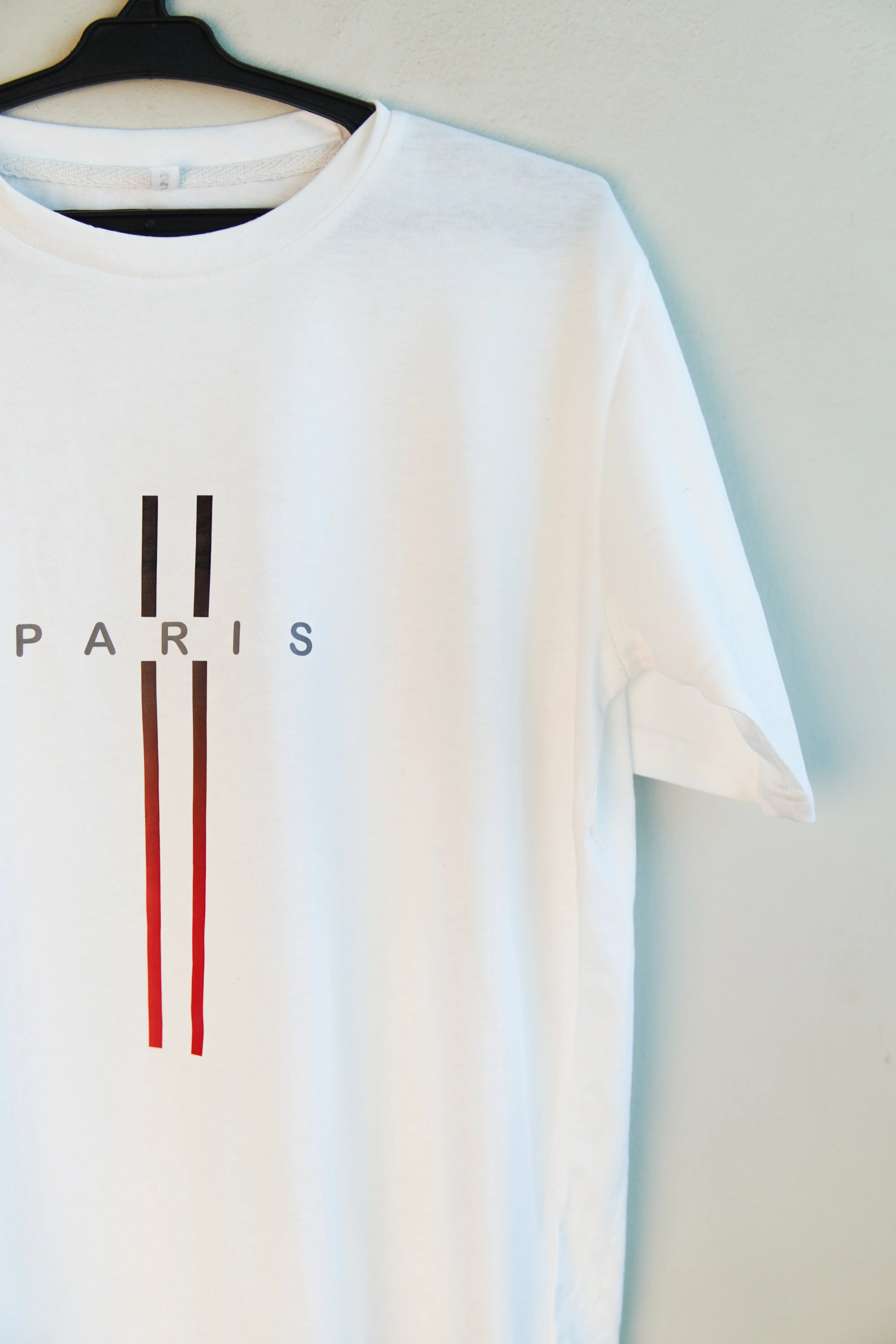 DE PARIS