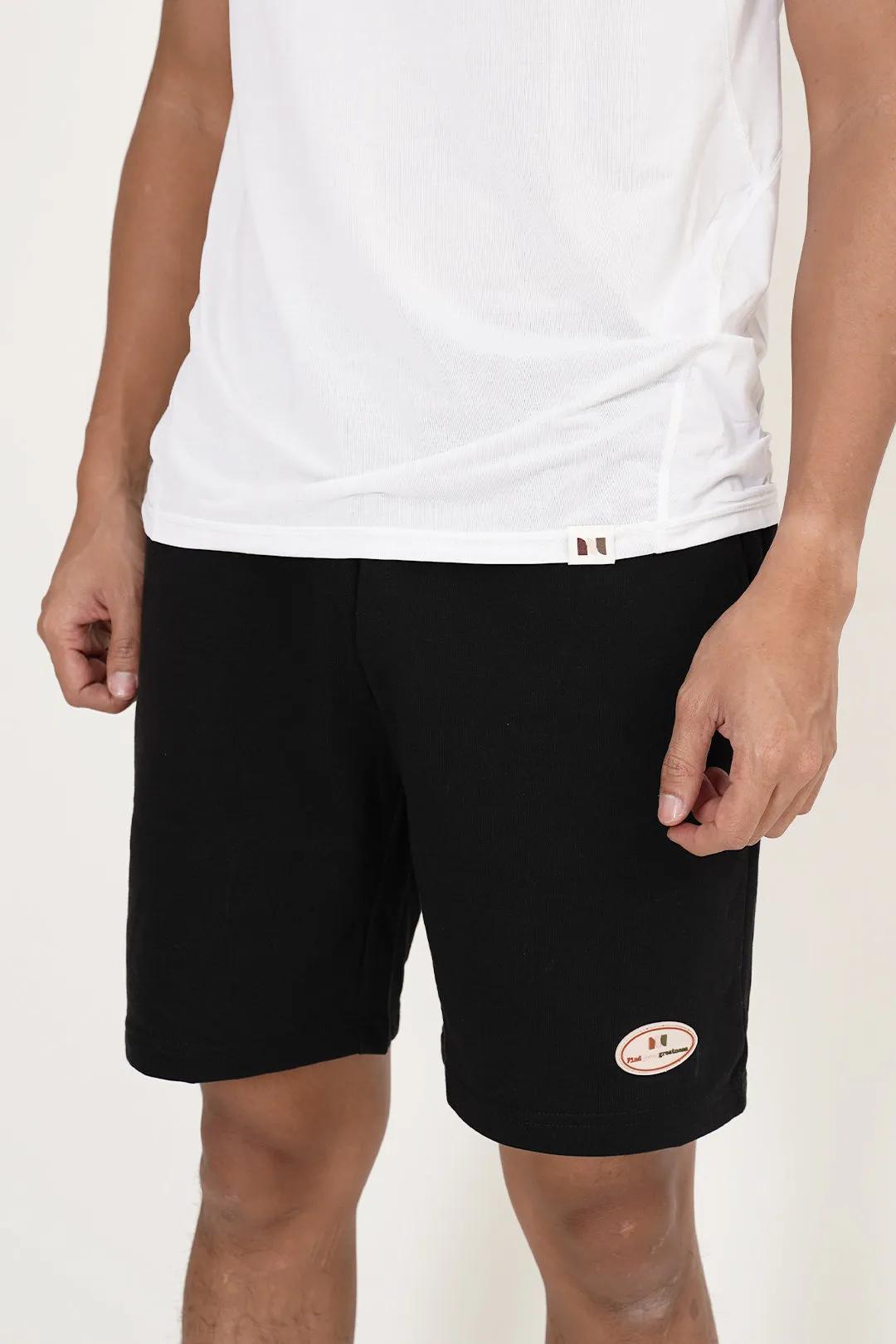 Dwyn Sporting Shorts (Black)