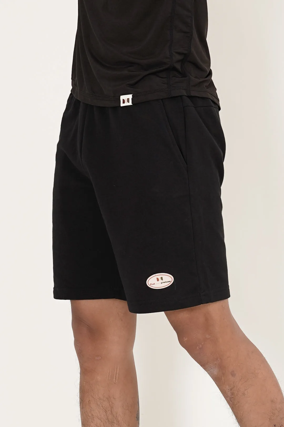 Dwyn Sporting Shorts (Black)