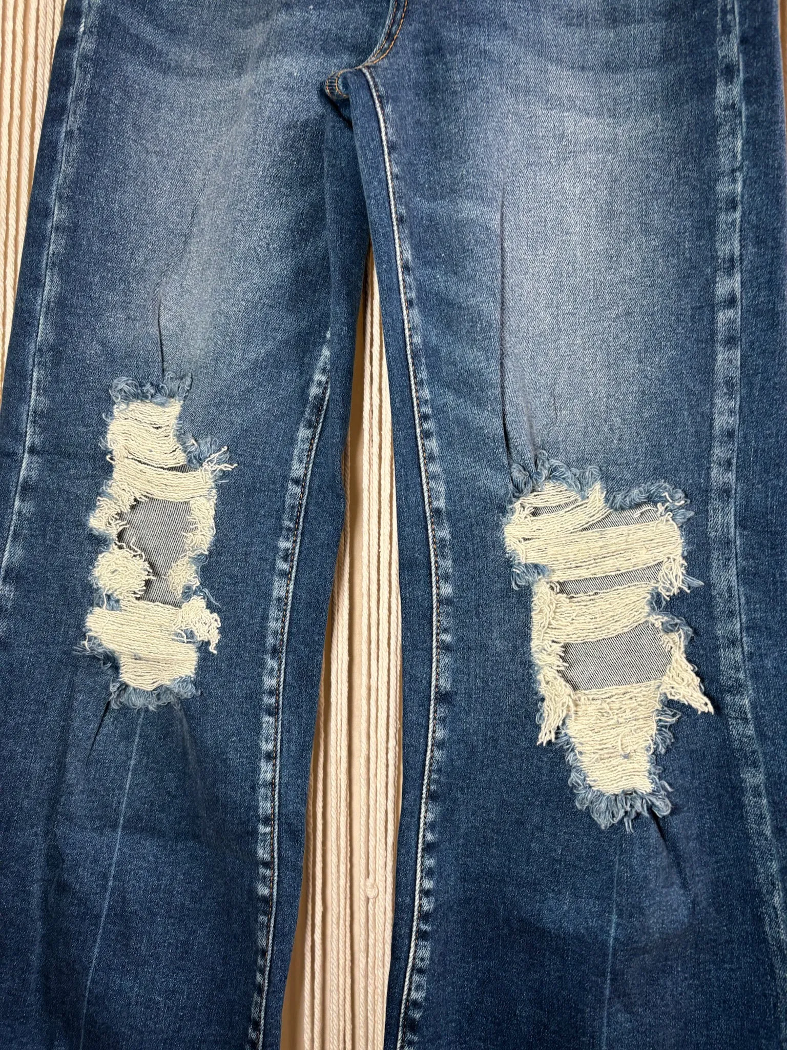 Elise Distressed Knee Raw Hem Cropped Jeans