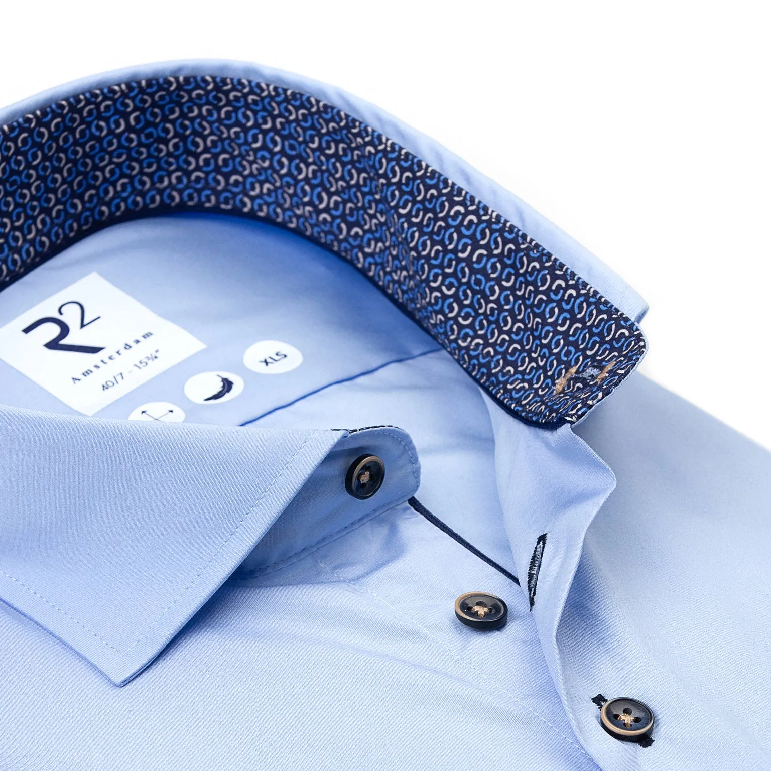Extra long sleeves. Poplin cotton shirt
