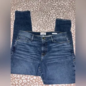 FRAME Le Garçon Jeans!