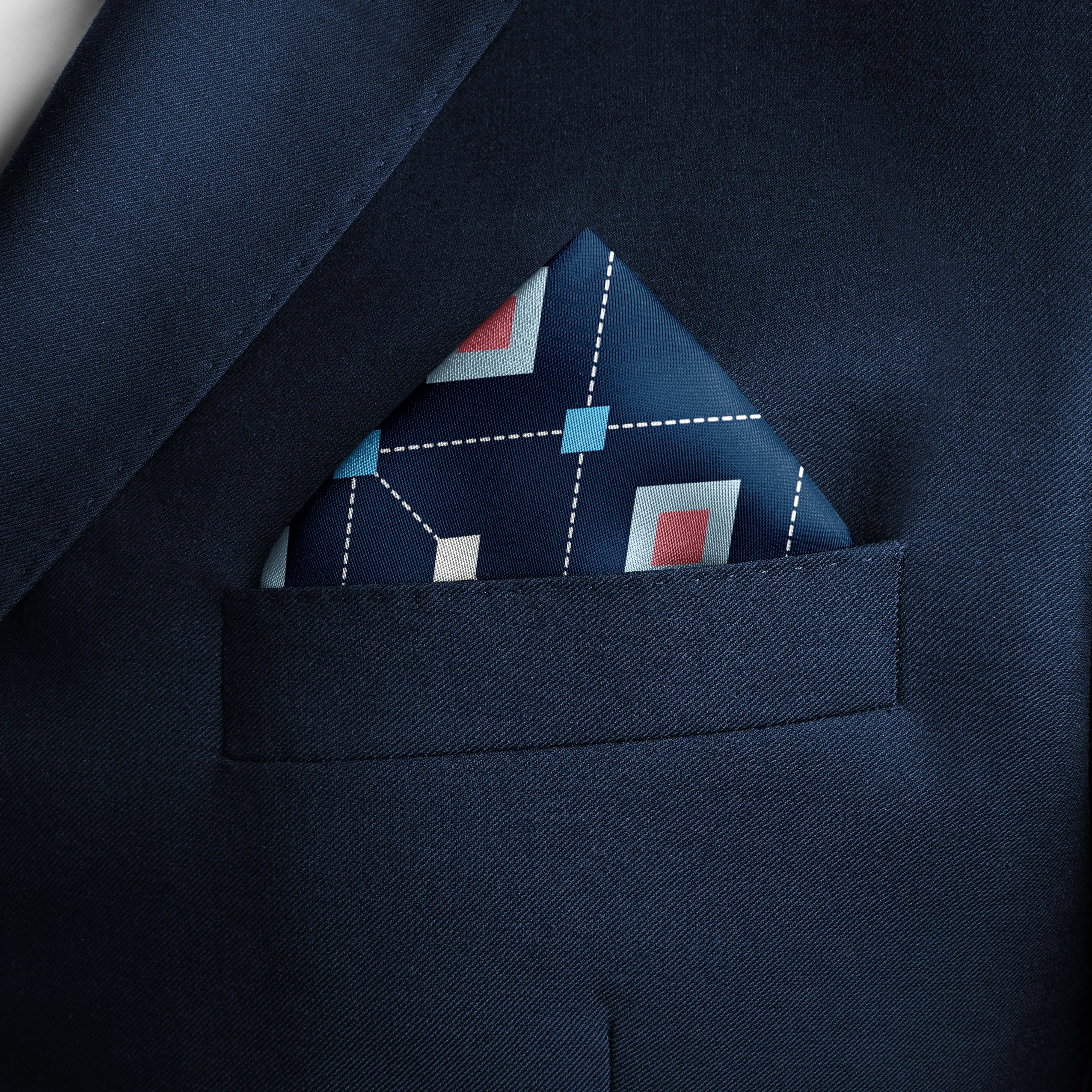 GEOMETRIC DIAMONDS BLUE SILK POCKET SQUARE