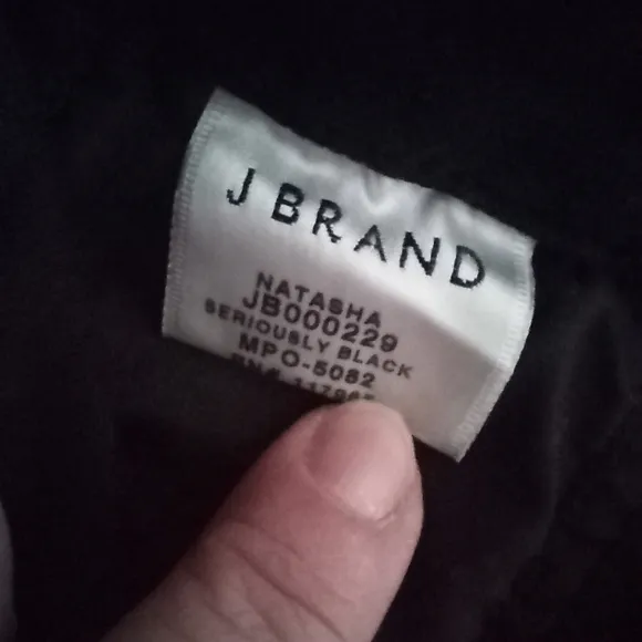 J Brand Natasha Sky High Crop Skinny &quot;Seriously Black&quot; Ladies 26 CURRENT STYLE