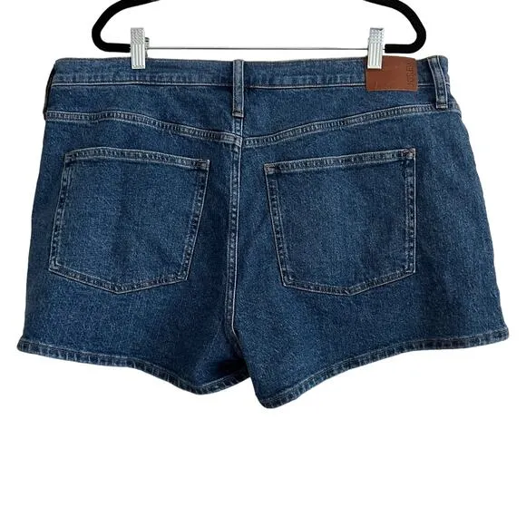 J. Crew High Rise A-line Denim Shorts in ancient laurel wash Size 32