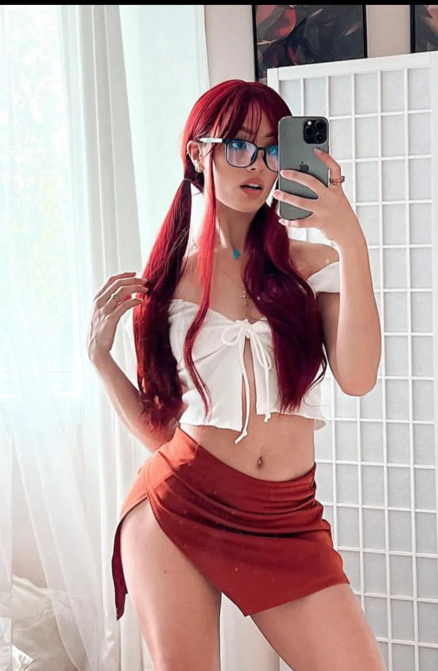 Jessie | rose cap heat resistant wig