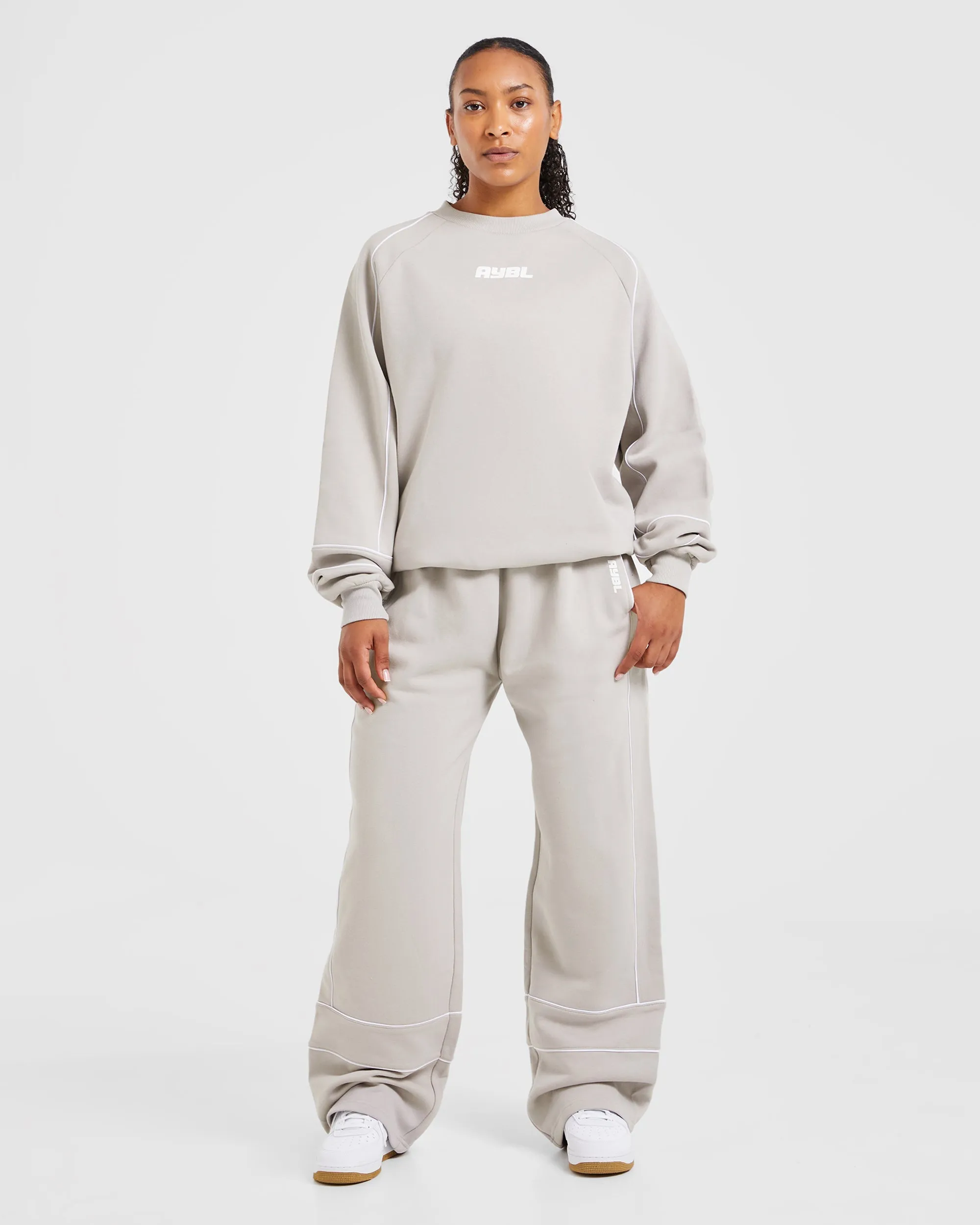 Justine Oversized Sweater - Washed Taupe