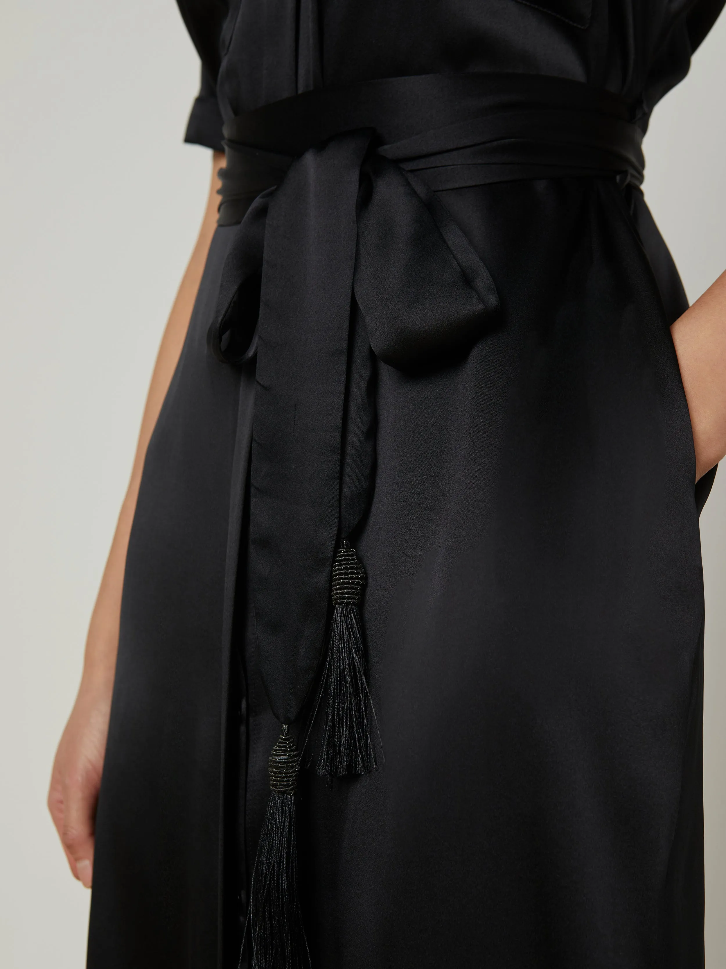L'AGENCE - Klement Silk Shirt Dress - Black