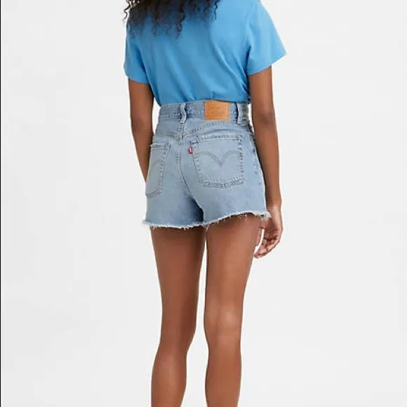 Levi's® PremiumRIBCAGE Denim Distressed  SHORTS 27