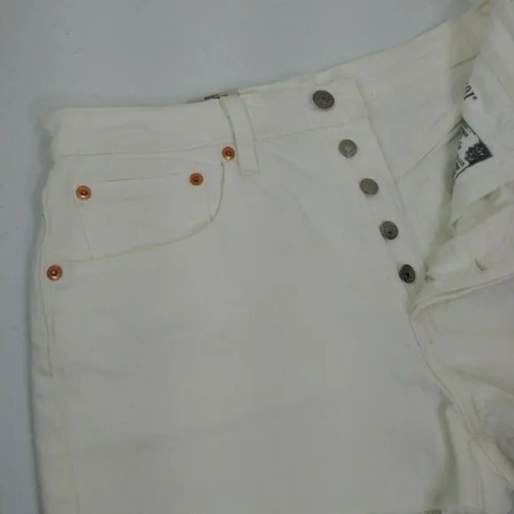Levi's Women's 501 Cut Off Shorts Size 30 Off Whit
