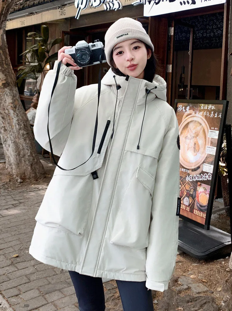 Lightweight and Breathable Outdoor Hooded Puffer Jacket for Women