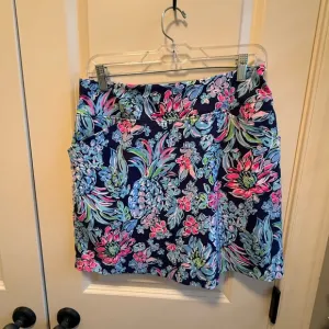 LILLY PULITZER Luxletic skort, pineapple print