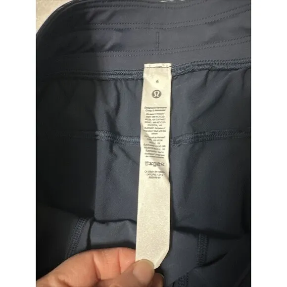 Lululemon 2024 License to Train High Rise Shorts 4&quot; Size 6 True Navy