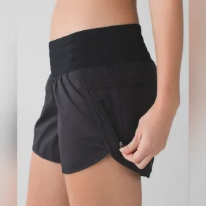 Lululemon Tracker Short II 2-way Stretch Black Size 8