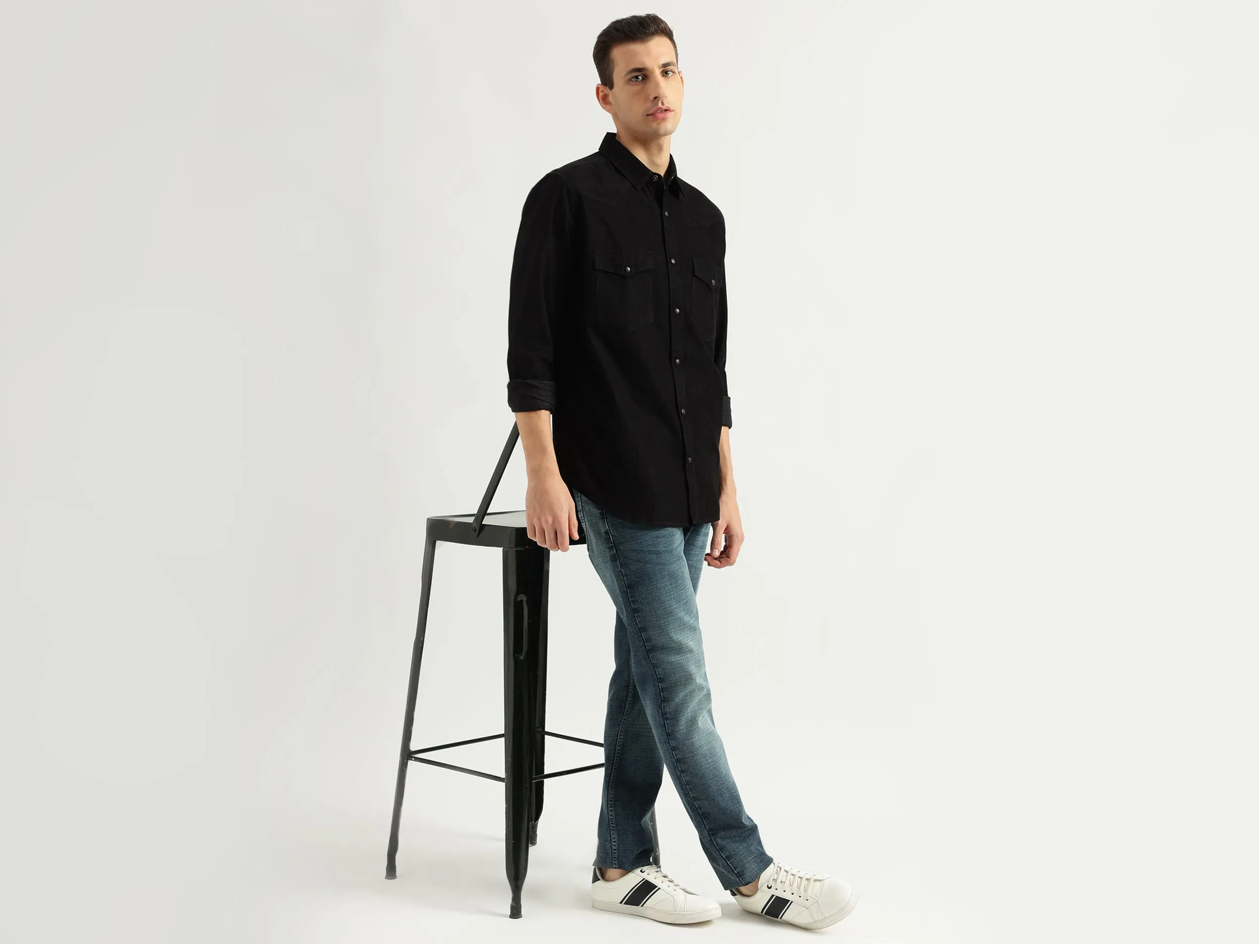 Men's Regular Fit Spread Collar Solid Shirts
