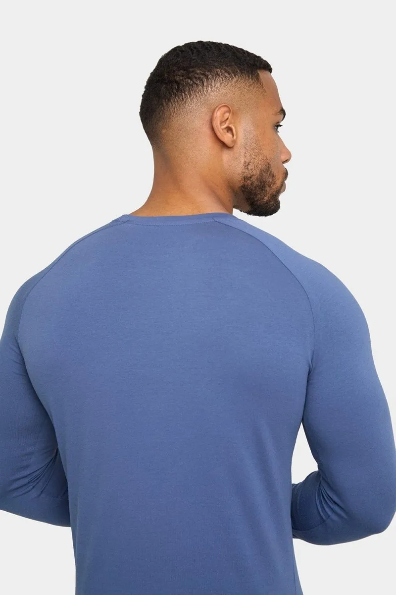 Muscle Fit T-Shirt in Denim Blue