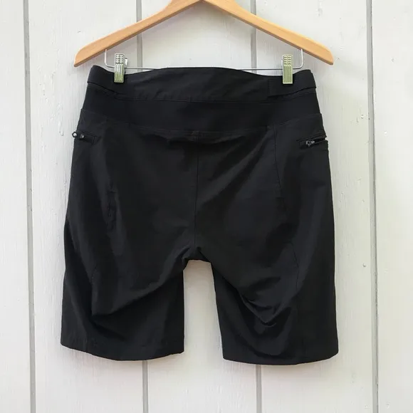NWOT Giro Sport Design Classic Bike Shorts