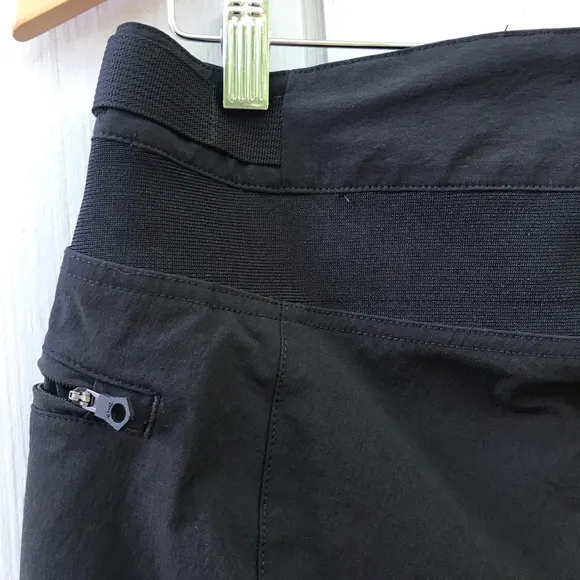 NWOT Giro Sport Design Classic Bike Shorts
