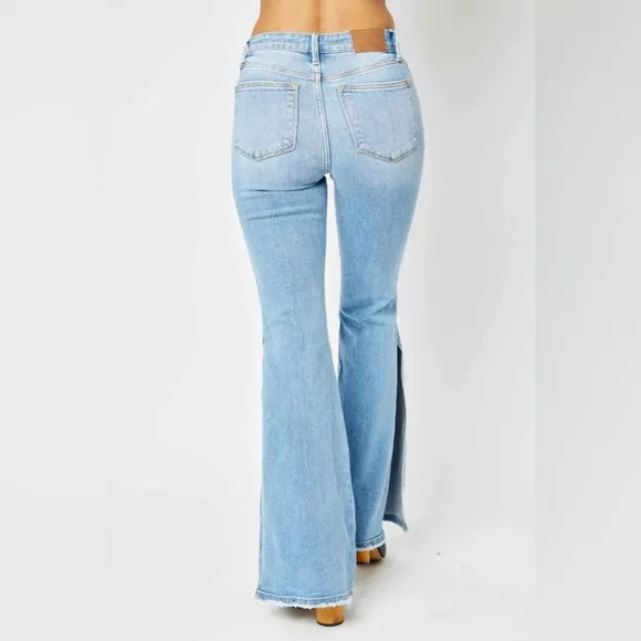NWT Judy Blue Mid Rise Peek-a-Boo Slit Flare Jeans
