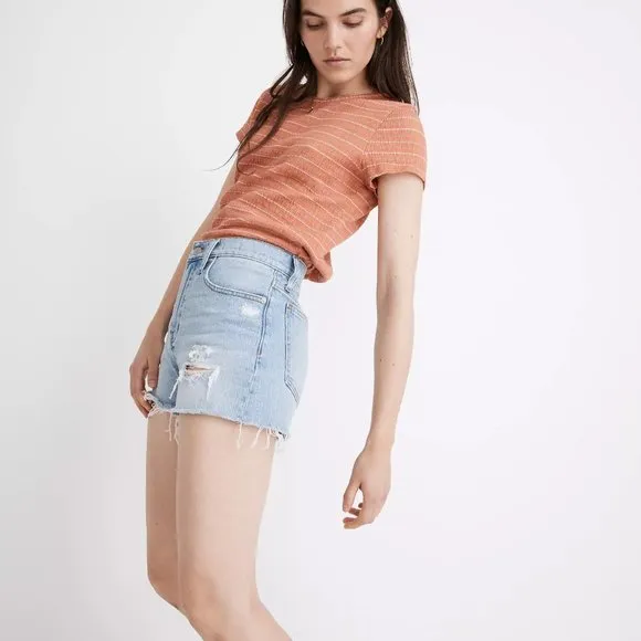 [NWT] Madewell Distressed The Perfect Jean Short in Light Wash