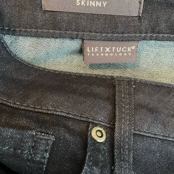 NYDJ for Chico’s Skinny Dark Wash Blue Jeans Sz 10