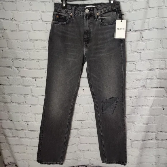 Re/Done 70's Straight High Rise Worn Black With Rip Size 26 NWT