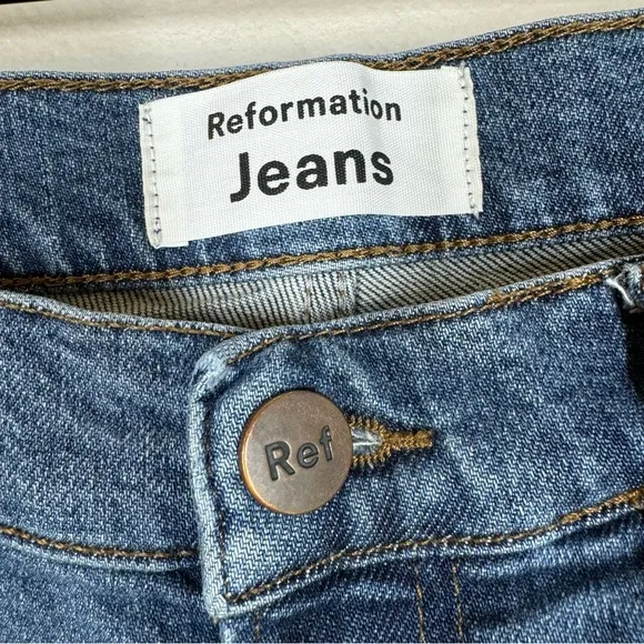 Reformation High &amp; Skinny Jeans Rhine Wash Denim Stretch Women’s Size 28