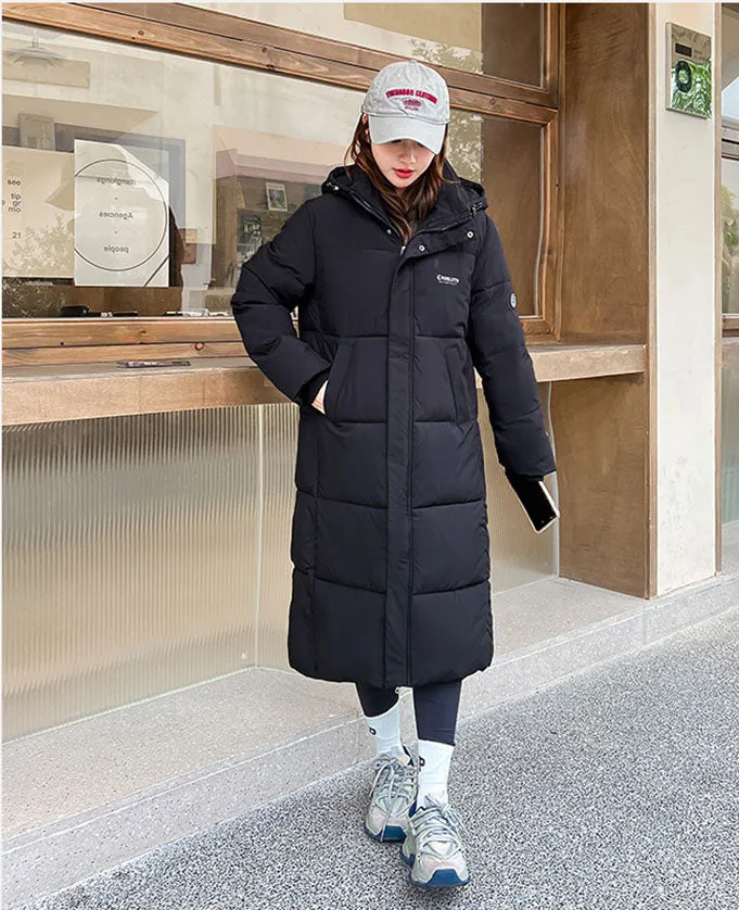 Relaxed-Fit Hooded Puffer Coat Perfect for Winter Adventures