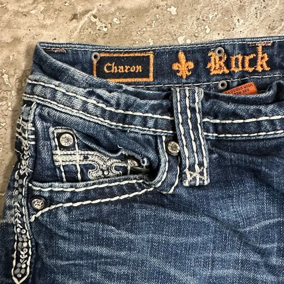 Rock Revival Charon easy stretch shorts | Mid Rise | Size: 26