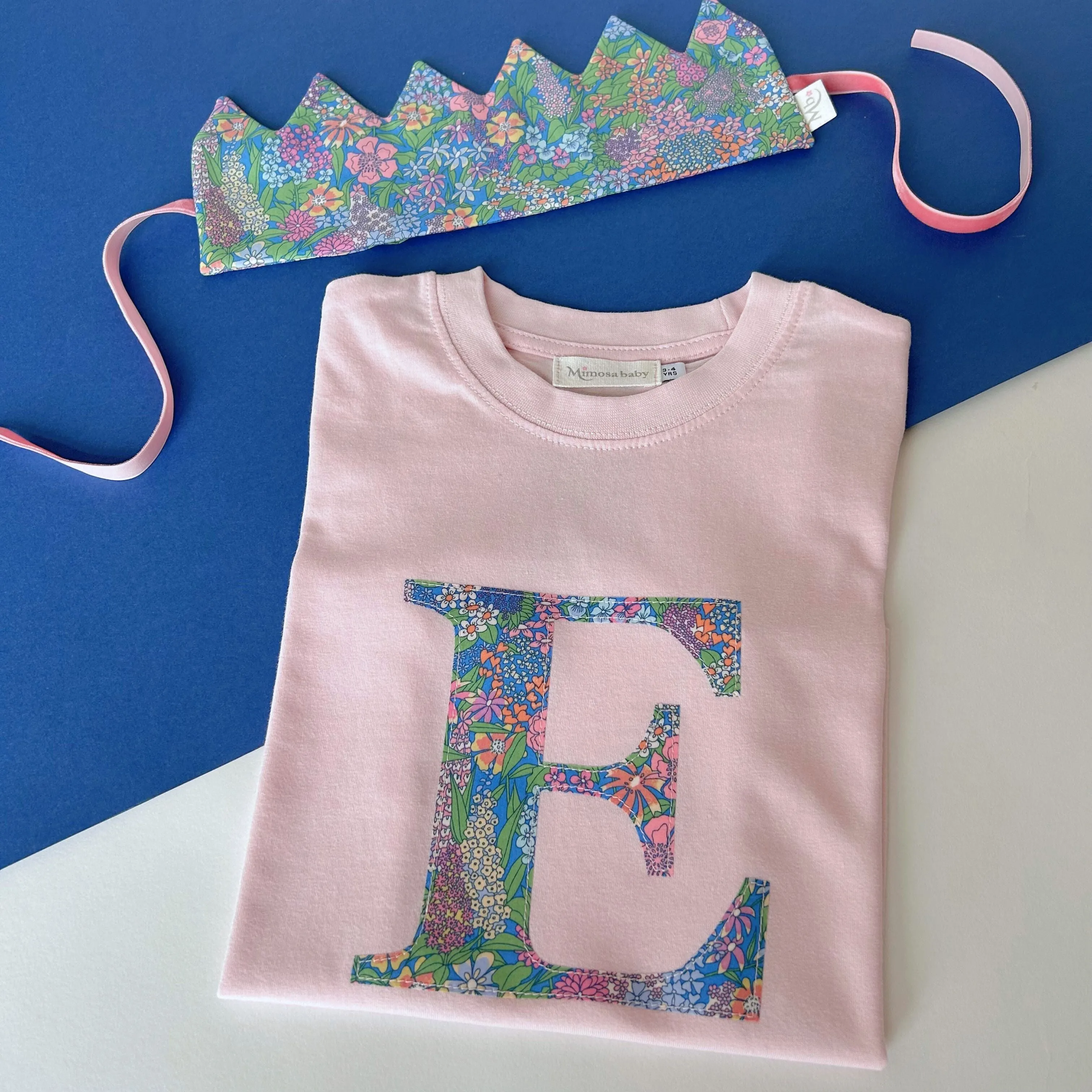 Short sleeve initial t-shirt