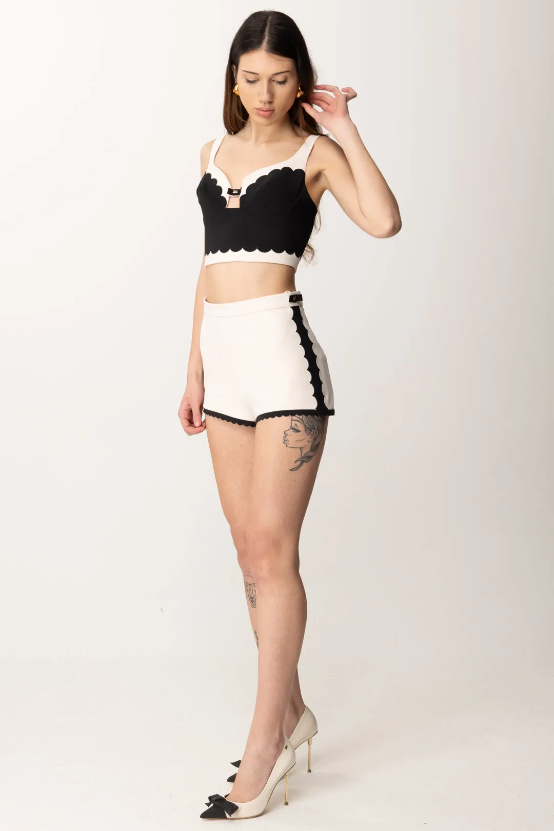 Shorts Stretch con Smerlo Ricamato