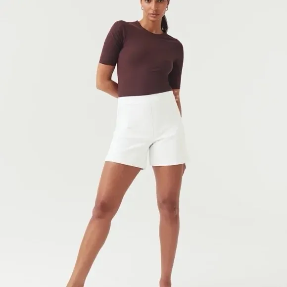 Silver Linings Shorts 6” with Ultimate Opacity Technology Size Large NWT