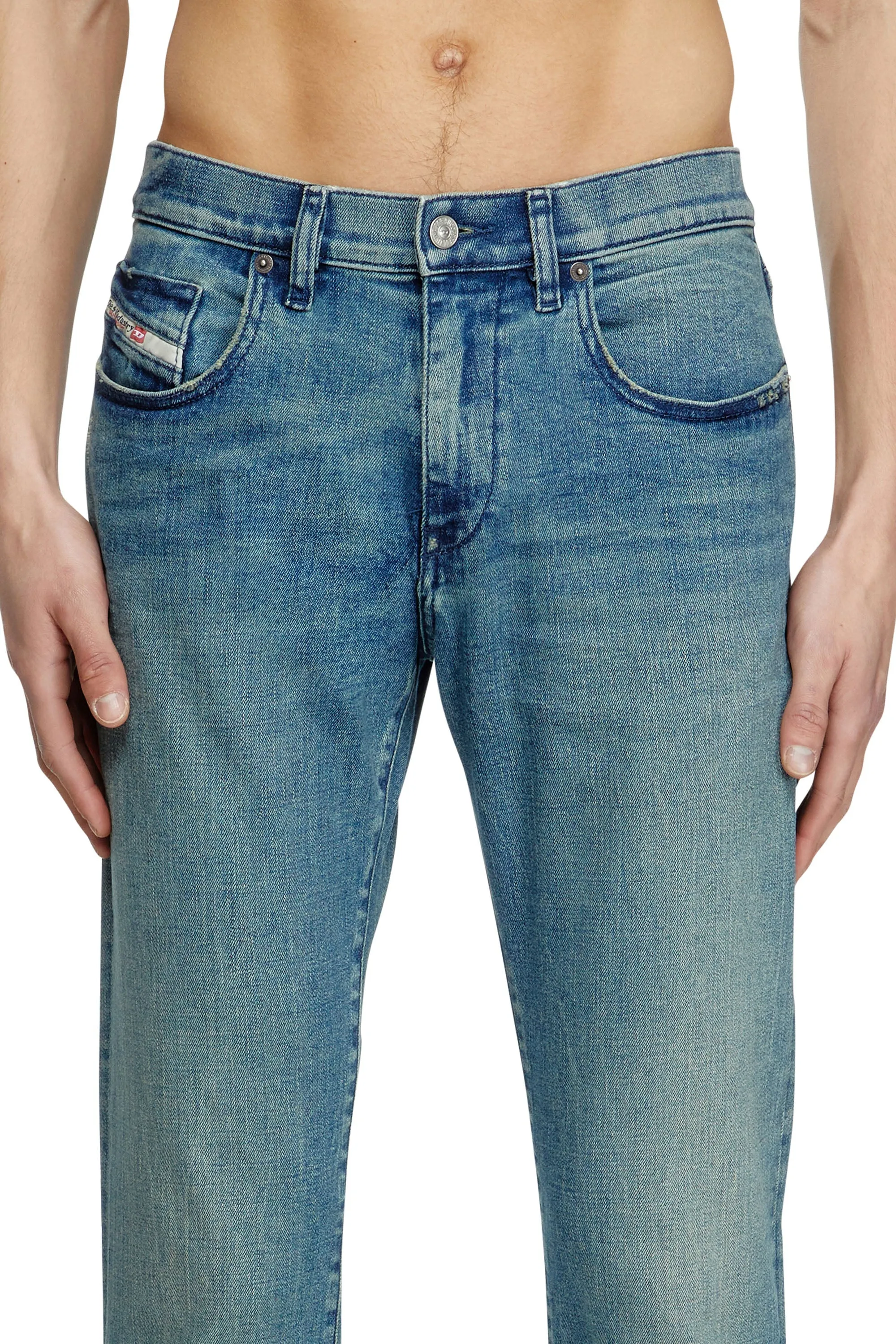 Slim Fit Jeans for Men – Modern and Versatile Style – James