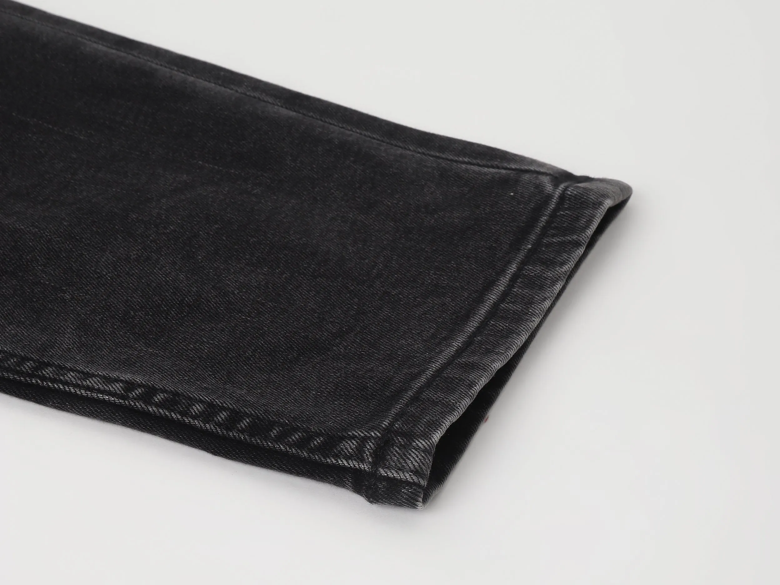 Solid Pattern Low Crotch Fit Jeans