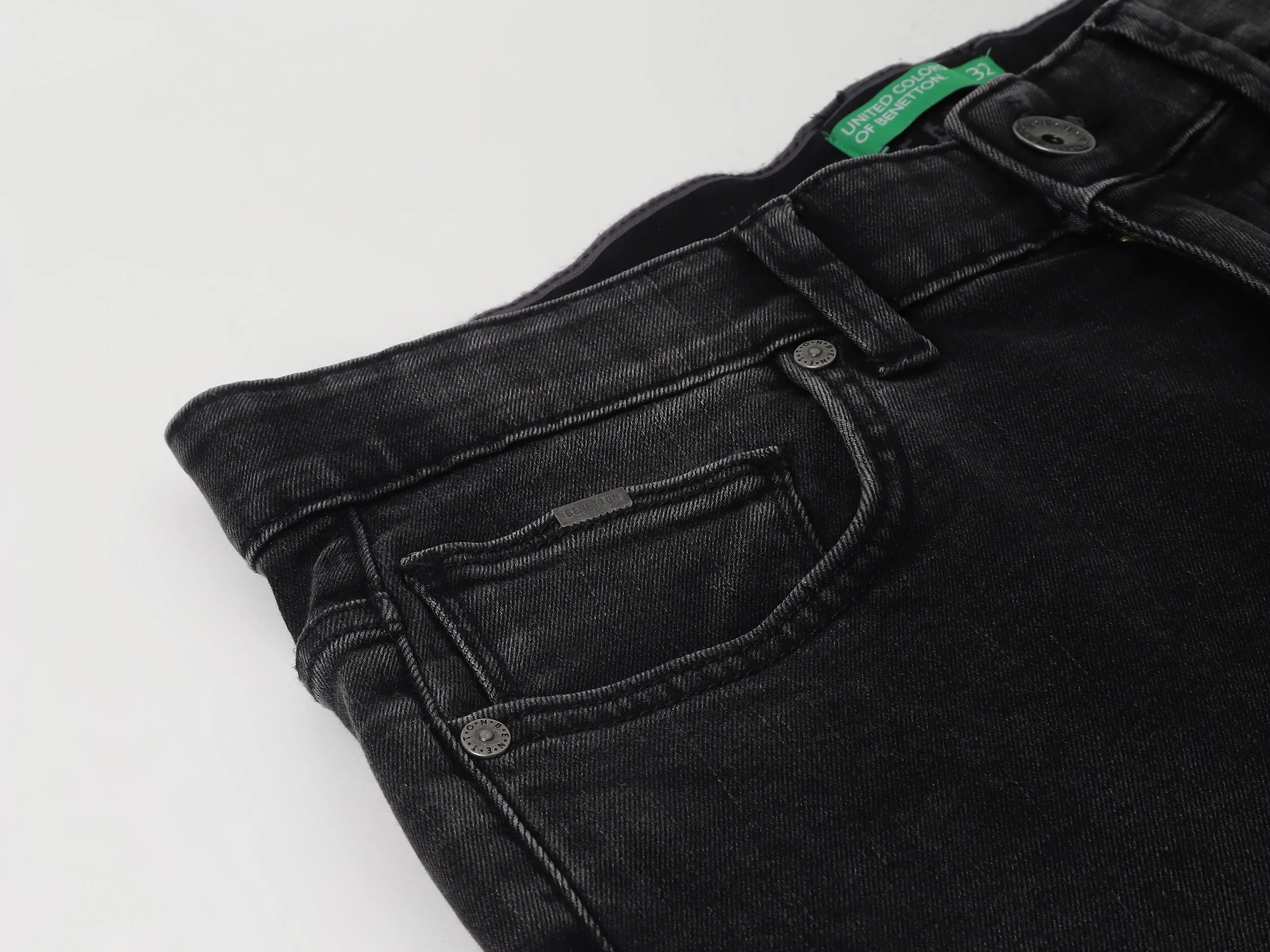 Solid Pattern Low Crotch Fit Jeans